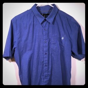 Volcom button up shirt M
